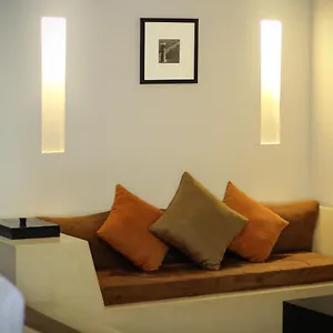 https://seminyak-suite-private-villa.ubudhotelsnow.com